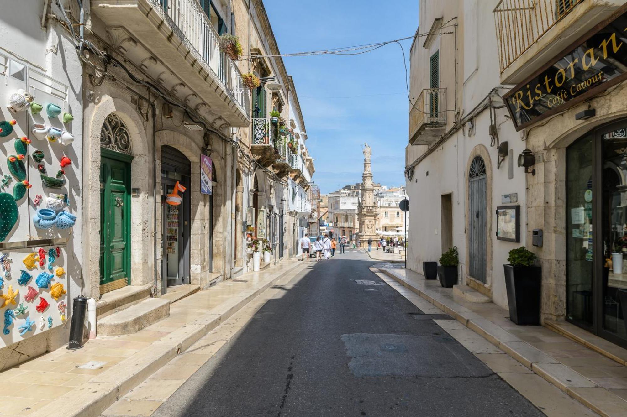 Appartamento Vintage Con Balcone By Wonderful Italy Ostuni Luaran gambar